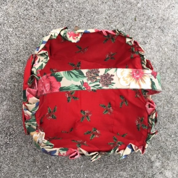 Handmade Christmas Fabric Gift Basket 9" - Picture 5 of 8